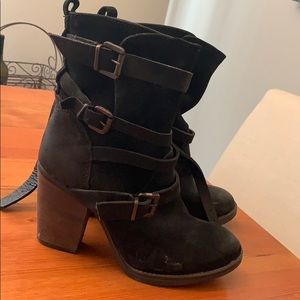 Steve Madden leather boots